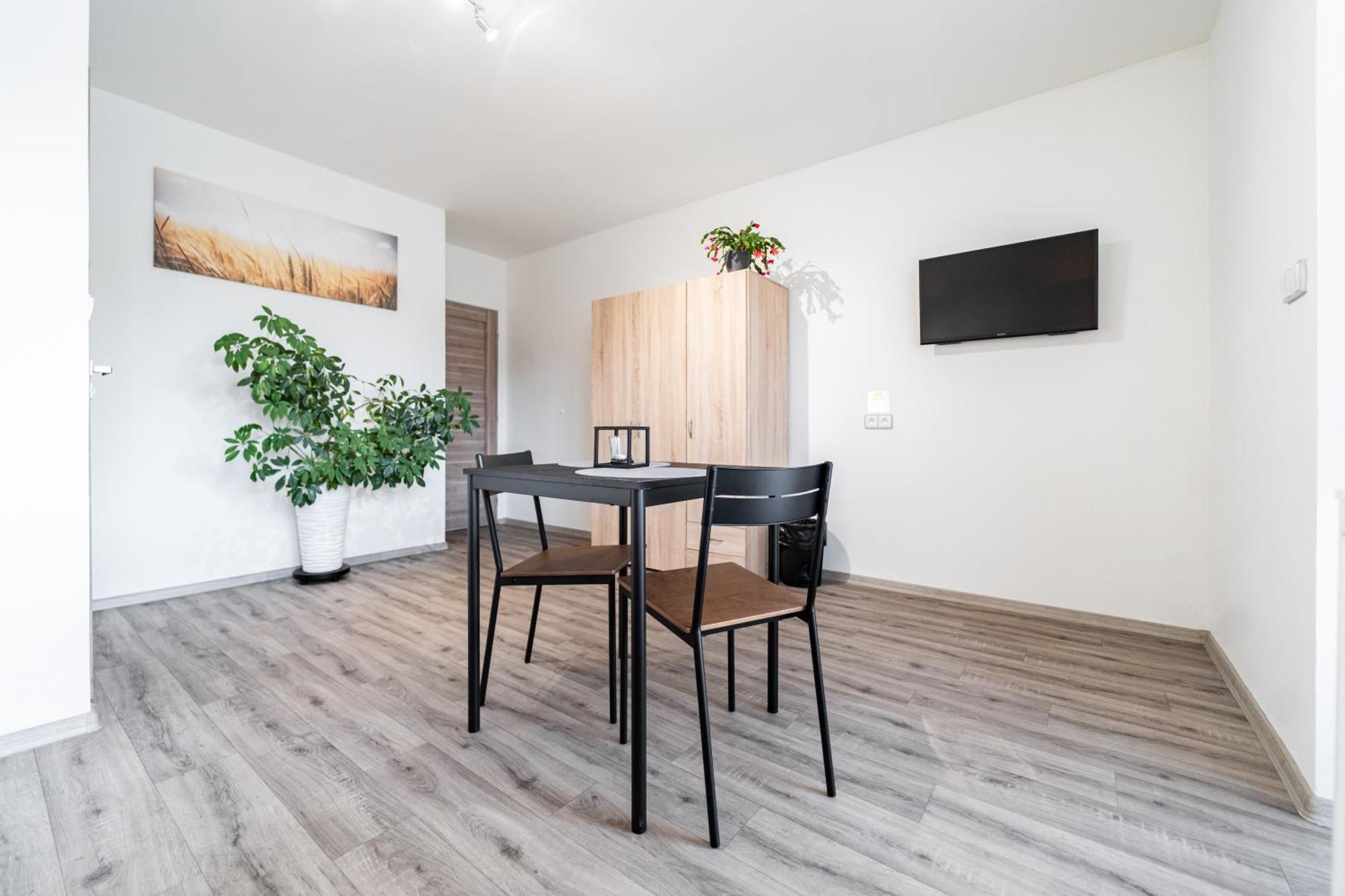Apartmany Tera Miletín Exterior foto
